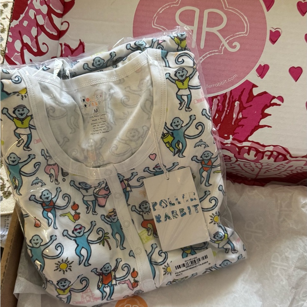 Roller rabbit brand new palm beach pjs!